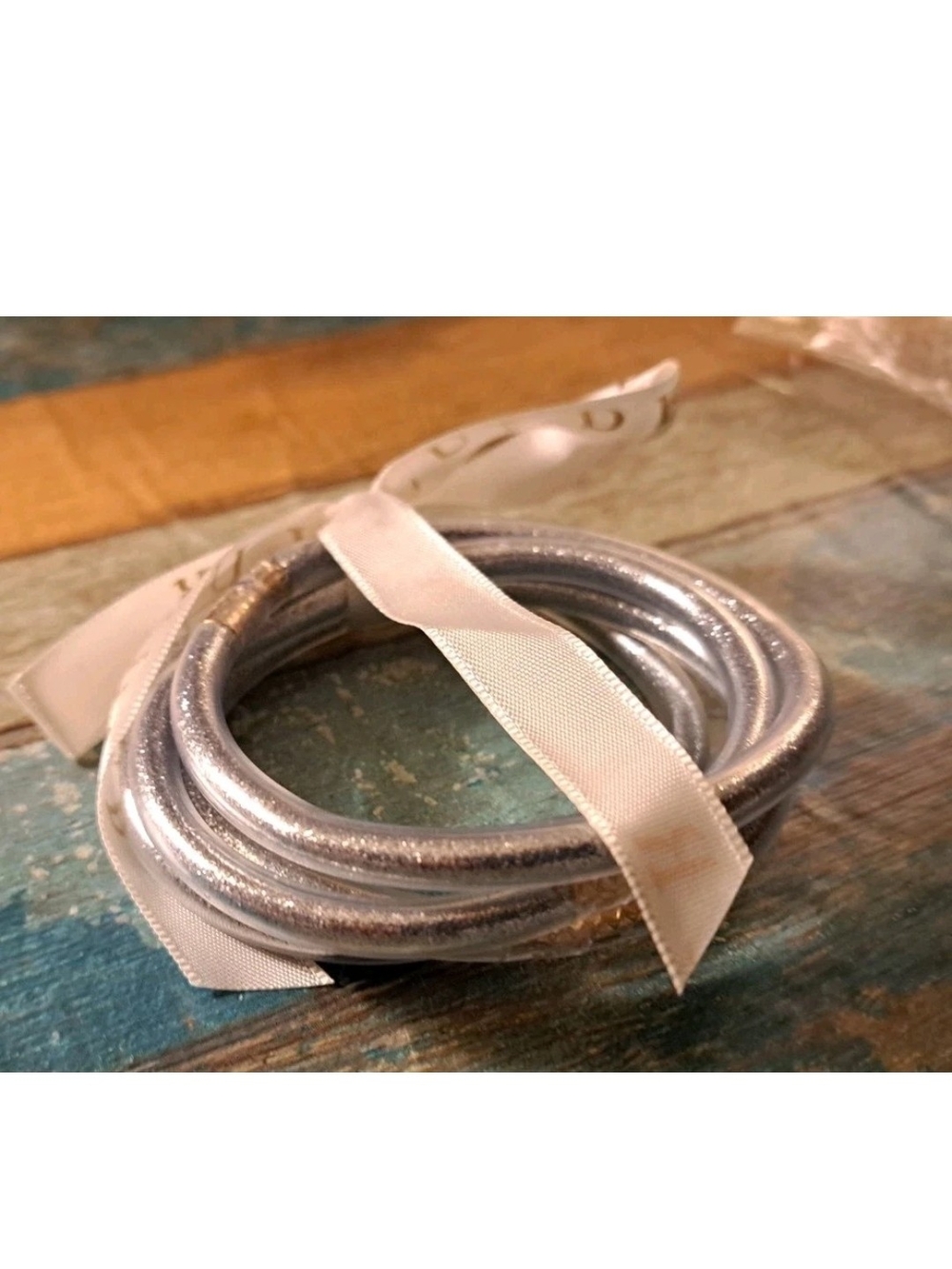 Plunder Design Fashion Oralia Silver Silicone 5x Tube Bracelet Set 526-Cb44